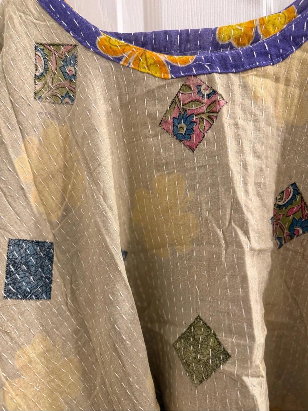 Reversible Kantha High-Low Top - Picture 9 of 13